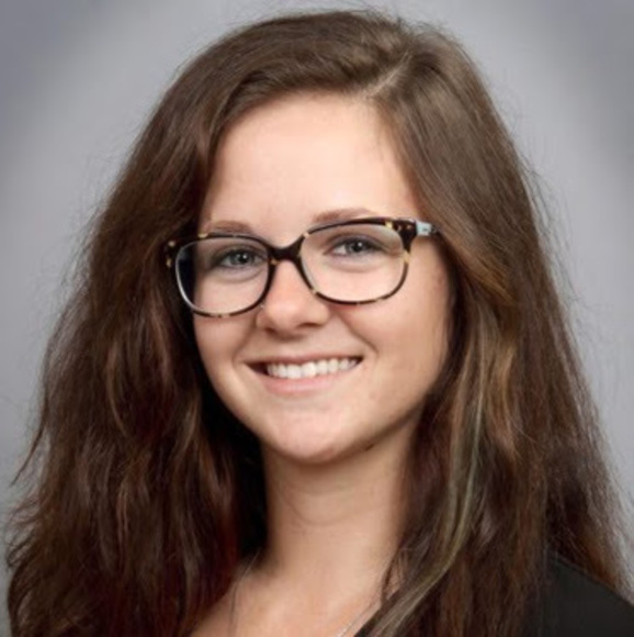 Meet your Posher, Sarah - Picture 1 of 1